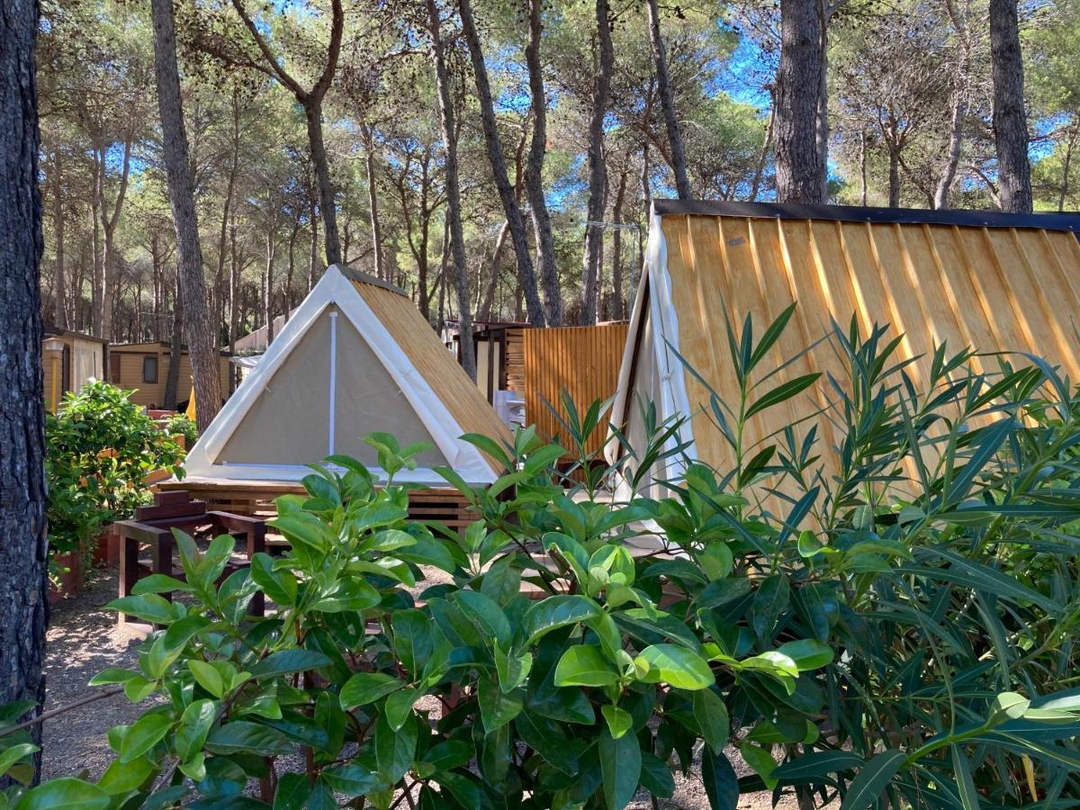 Riva dei Greci Camping Village Metaponto Esterno foto