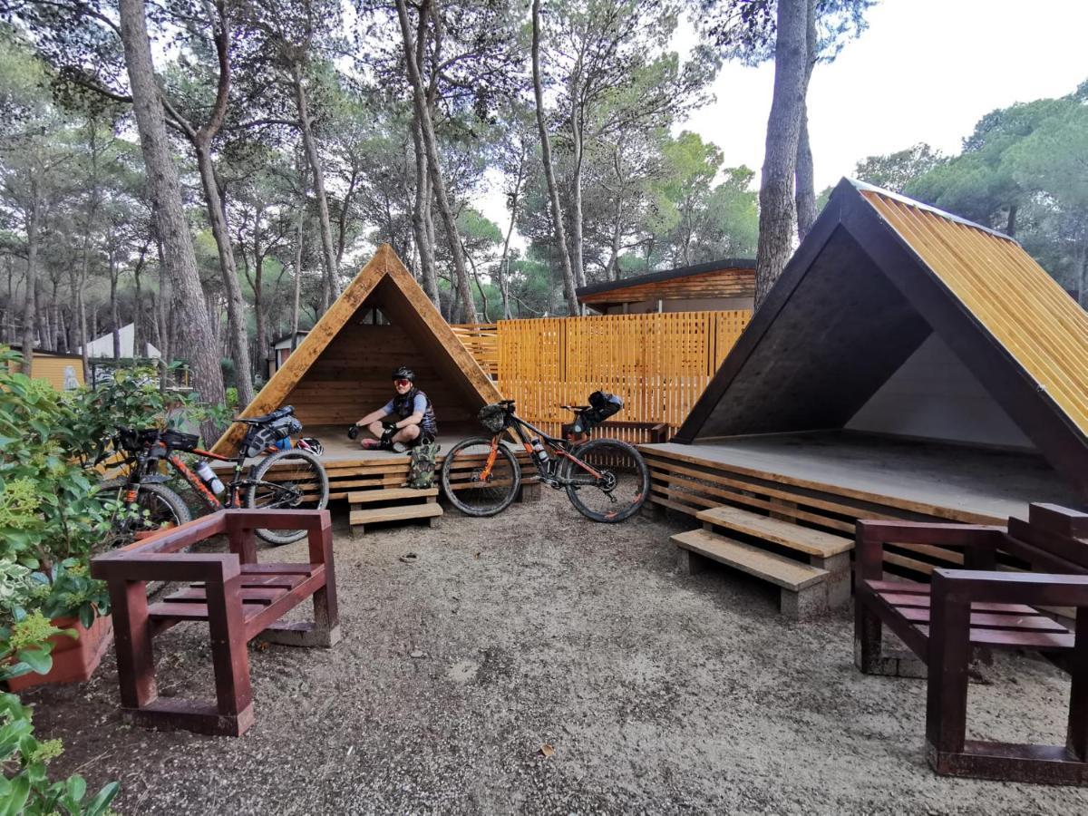 Riva dei Greci Camping Village Metaponto Esterno foto