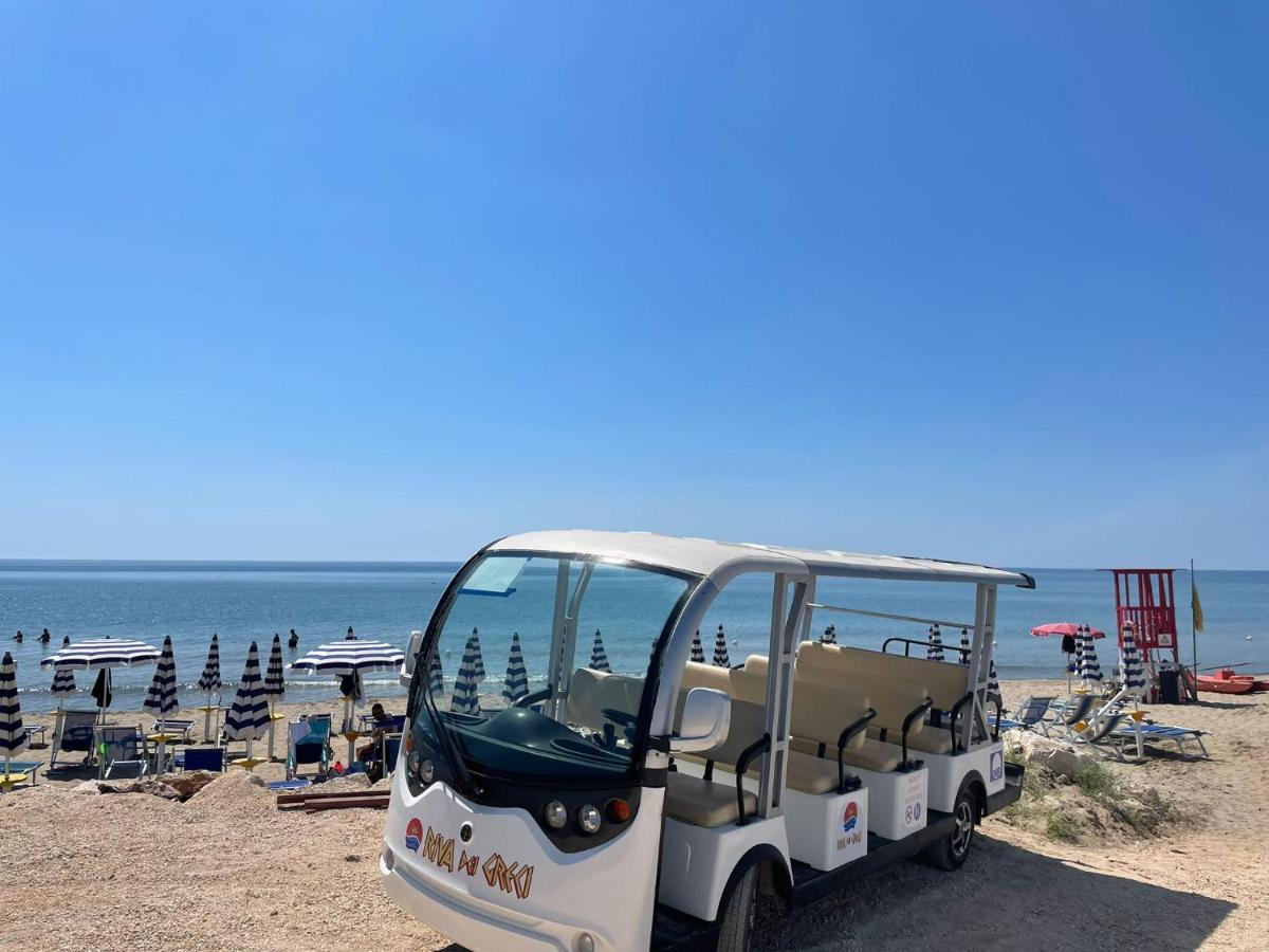 Riva dei Greci Camping Village Metaponto Esterno foto
