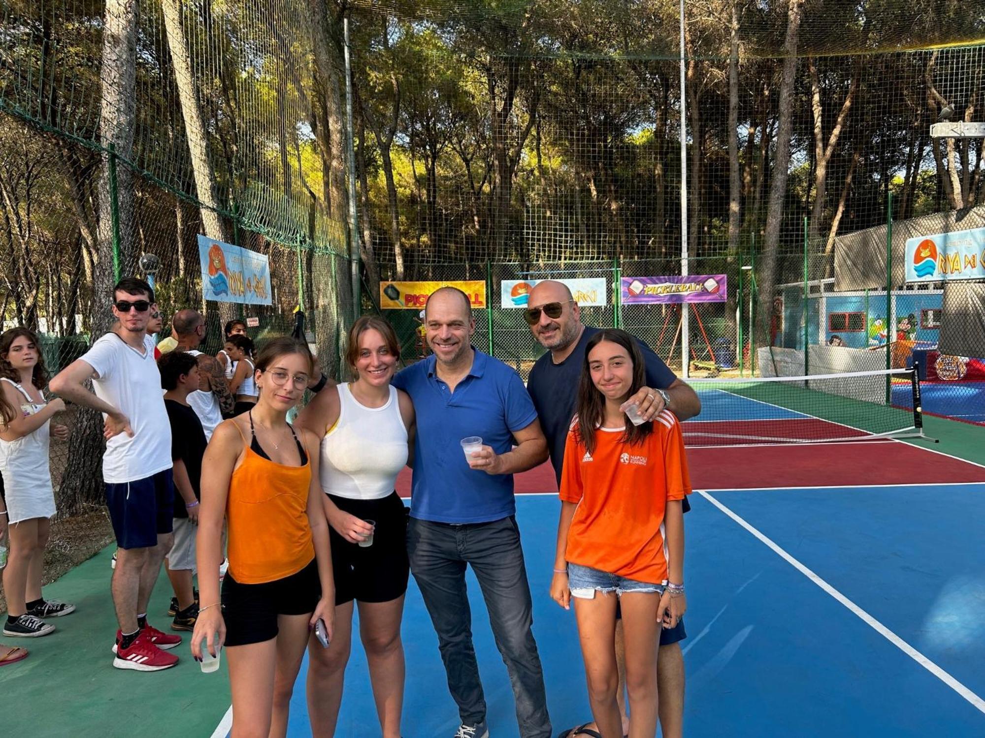 Riva dei Greci Camping Village Metaponto Esterno foto