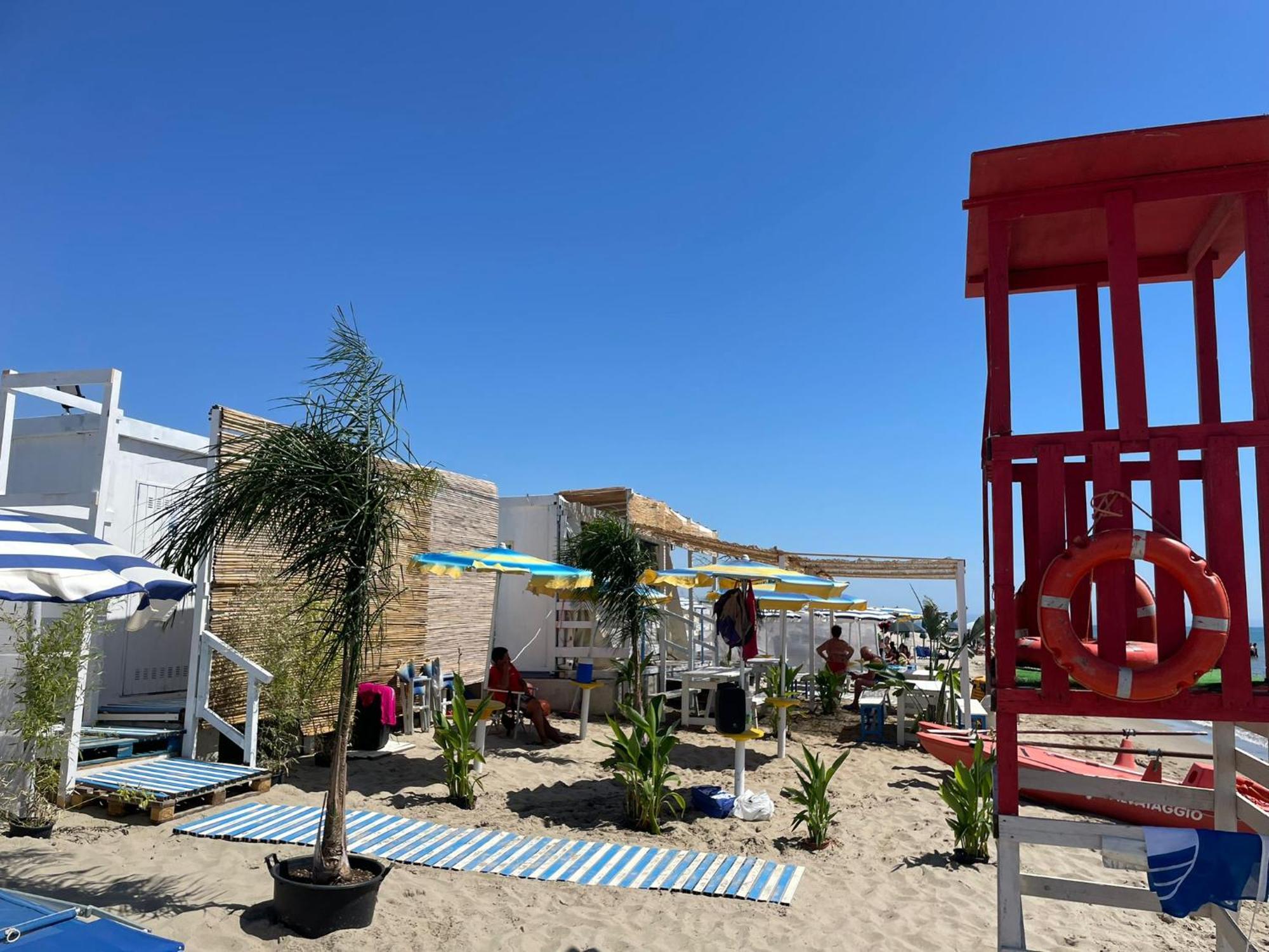 Riva dei Greci Camping Village Metaponto Esterno foto