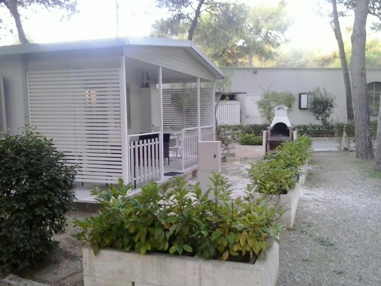 Riva dei Greci Camping Village Metaponto Esterno foto